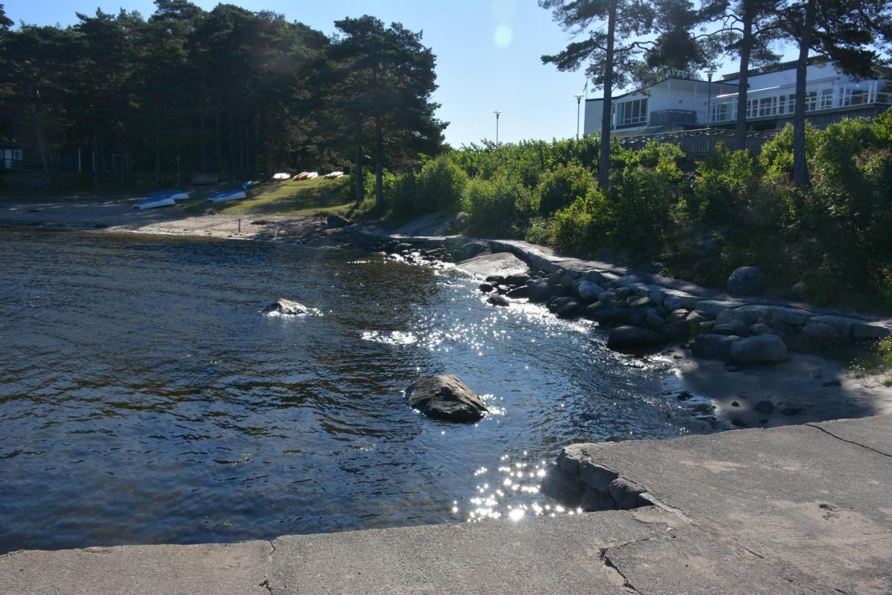 Hallestrand Vandrarhem Strömstad Exterior foto